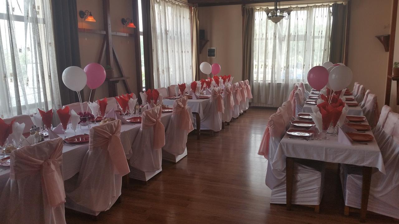 Motel Restaurant Lowe デヴァ エクステリア 写真
