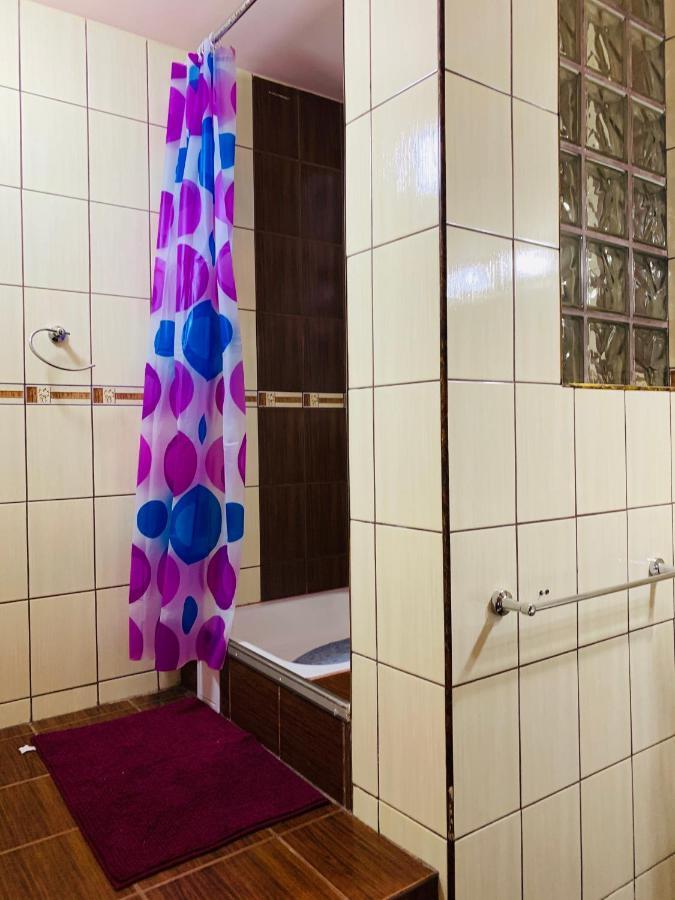 Motel Restaurant Lowe デヴァ エクステリア 写真